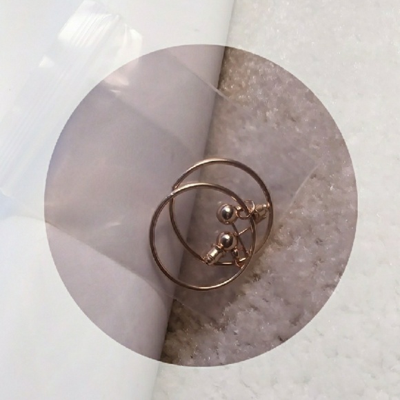 🔴 BLACK FRIDAY | Geometry Hoop Earrings - Picture 2 of 5